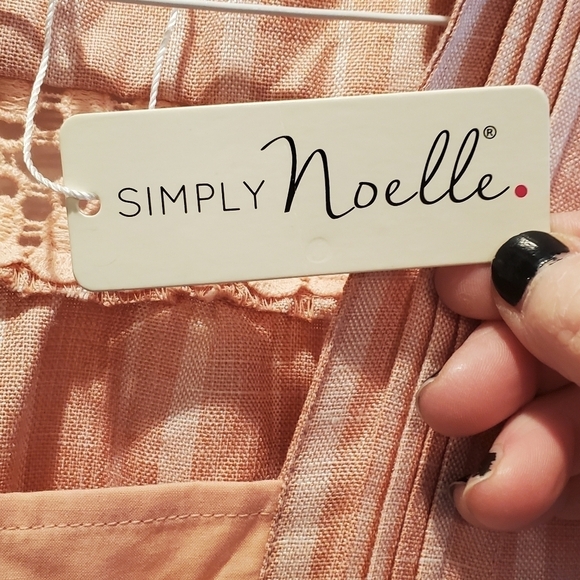 Simply Noelle NWT sz xxl. Pink white stripes.  Lace up neck. Cap sleeves - Picture 4 of 7